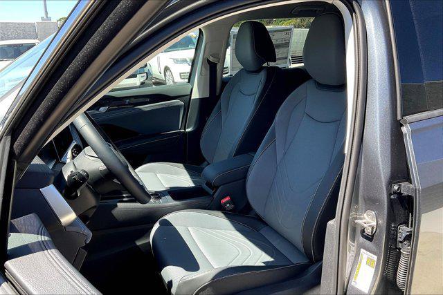 new 2025 Volkswagen Tiguan car, priced at $35,220