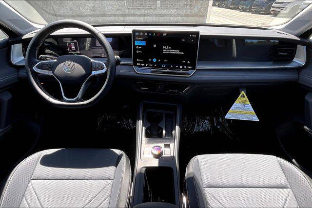 new 2025 Volkswagen Tiguan car, priced at $35,220