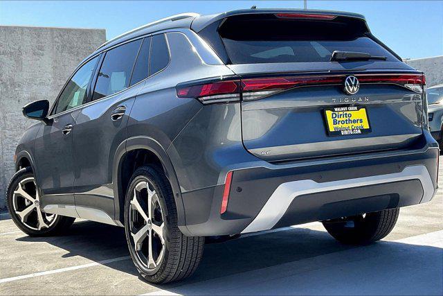 new 2025 Volkswagen Tiguan car, priced at $35,220