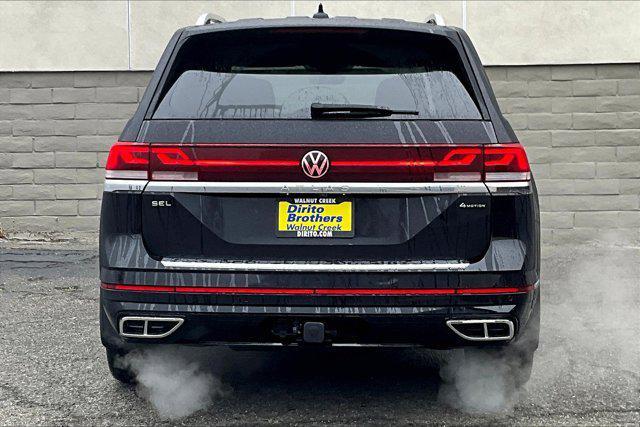 new 2025 Volkswagen Atlas car, priced at $57,171