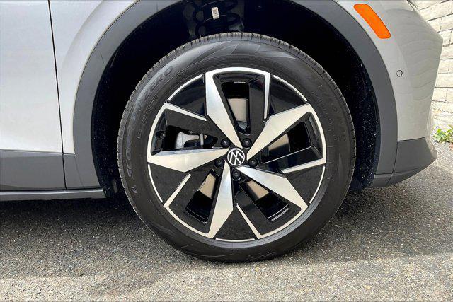 new 2025 Volkswagen ID.4 car, priced at $56,176