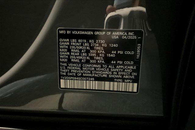 new 2025 Volkswagen ID.4 car, priced at $51,076