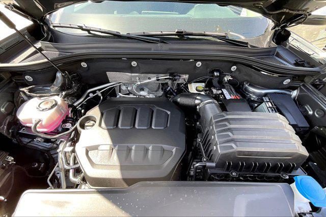 new 2025 Volkswagen Atlas car, priced at $47,086