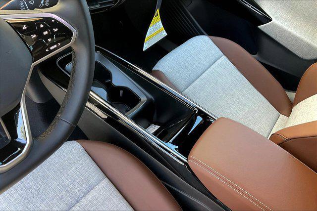 new 2025 Volkswagen ID.4 car, priced at $42,076