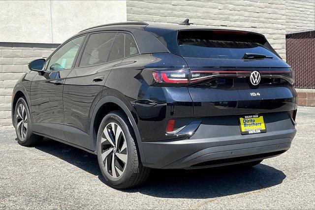 new 2025 Volkswagen ID.4 car, priced at $42,076
