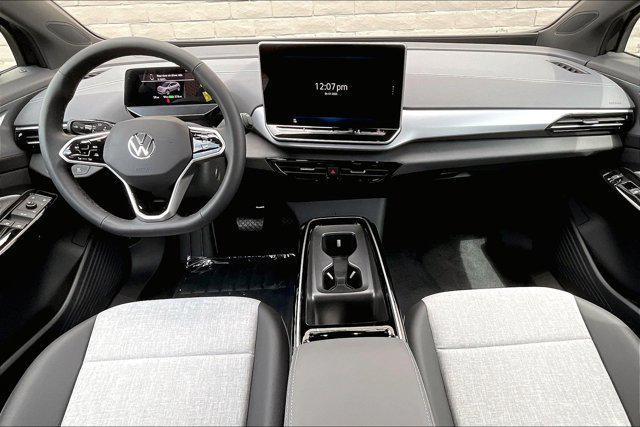 new 2025 Volkswagen ID.4 car, priced at $47,176