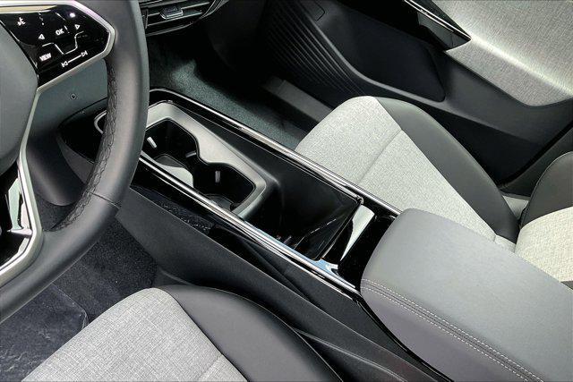 new 2025 Volkswagen ID.4 car, priced at $47,176