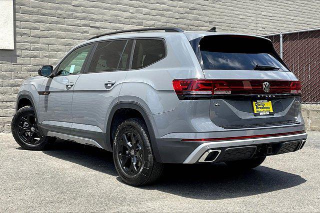 new 2024 Volkswagen Atlas car, priced at $50,534