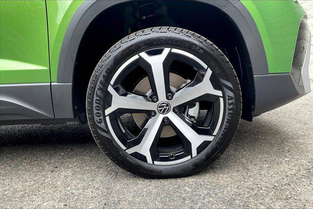 new 2025 Volkswagen Taos car, priced at $37,713