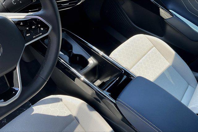 new 2025 Volkswagen ID.4 car, priced at $57,036