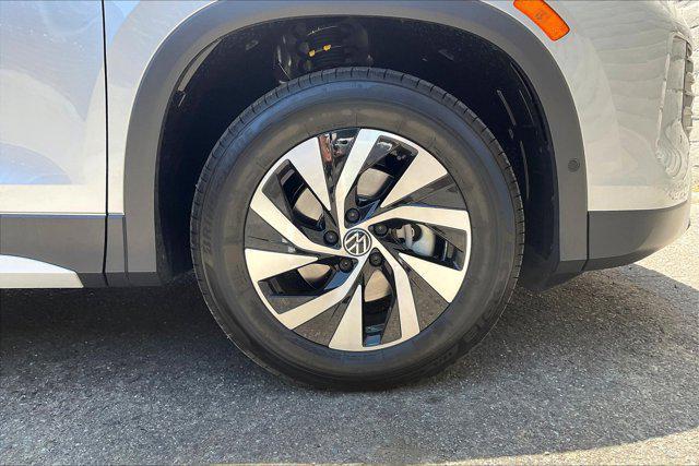 new 2025 Volkswagen Tiguan car, priced at $31,520