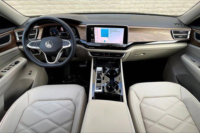 new 2026 Volkswagen Atlas car, priced at $48,244