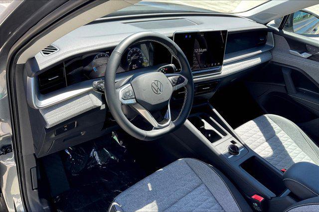 new 2025 Volkswagen Tiguan car, priced at $31,520