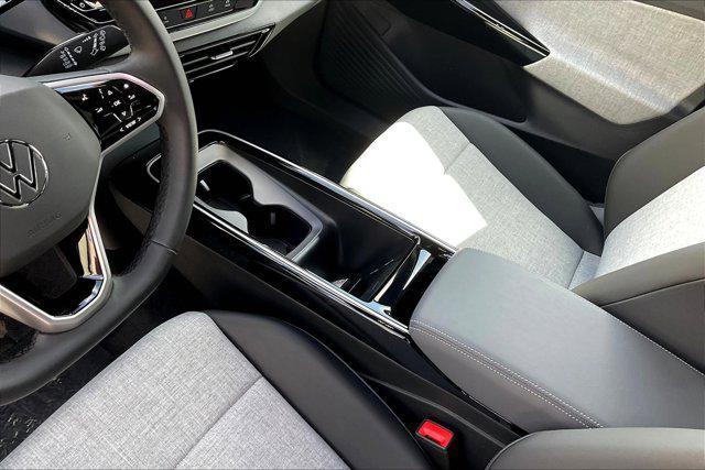 new 2025 Volkswagen ID.4 car, priced at $41,716