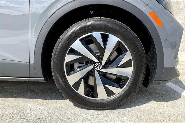 new 2025 Volkswagen ID.4 car, priced at $41,716