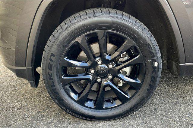 used 2021 Jeep Grand Cherokee car, priced at $24,981