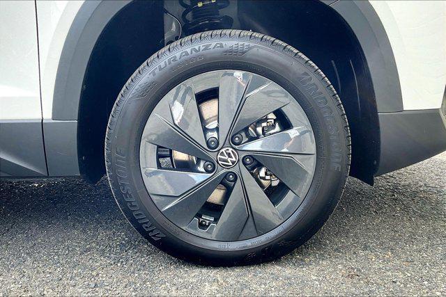 new 2025 Volkswagen Taos car, priced at $27,216