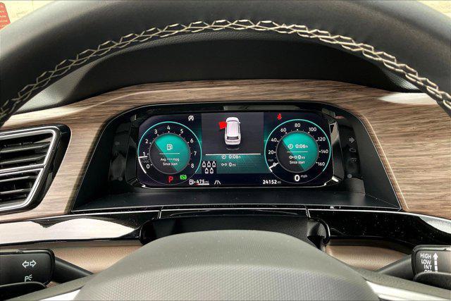 used 2024 Volkswagen Atlas car, priced at $37,489