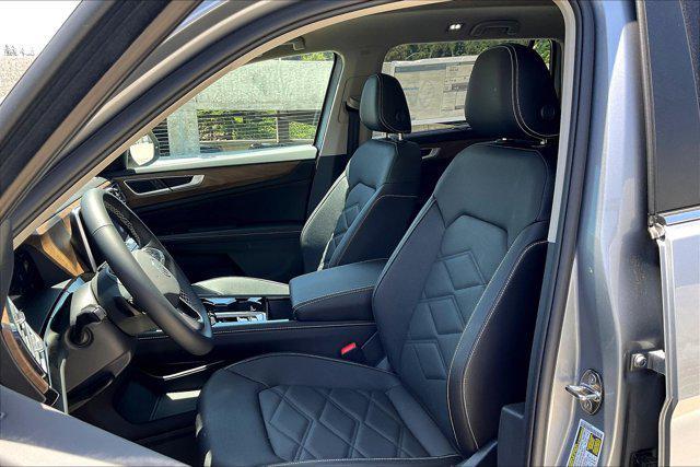 new 2025 Volkswagen Atlas car, priced at $49,652