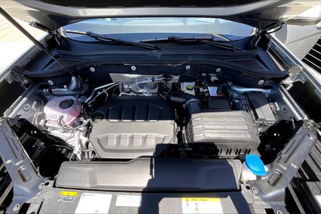 new 2025 Volkswagen Atlas car, priced at $57,931