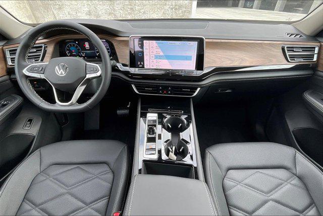 new 2025 Volkswagen Atlas car, priced at $49,197