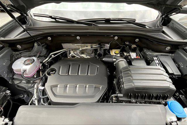 new 2025 Volkswagen Atlas Cross Sport car, priced at $55,748
