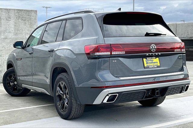 new 2025 Volkswagen Atlas car, priced at $49,394