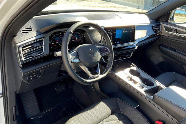 new 2026 Volkswagen Atlas Cross Sport car, priced at $42,426