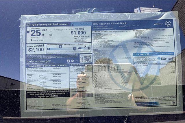 new 2025 Volkswagen Tiguan car, priced at $39,414