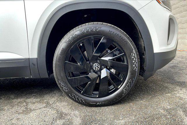 new 2026 Volkswagen Atlas car, priced at $50,300