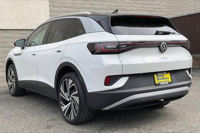 new 2025 Volkswagen ID.4 car, priced at $59,831