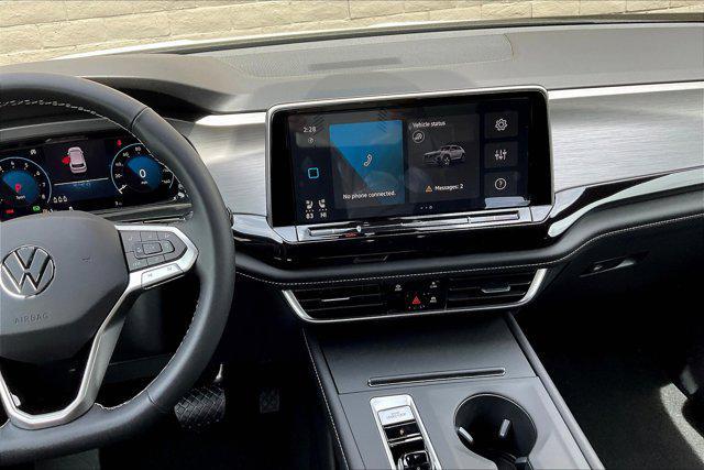 new 2025 Volkswagen Atlas Cross Sport car, priced at $40,921