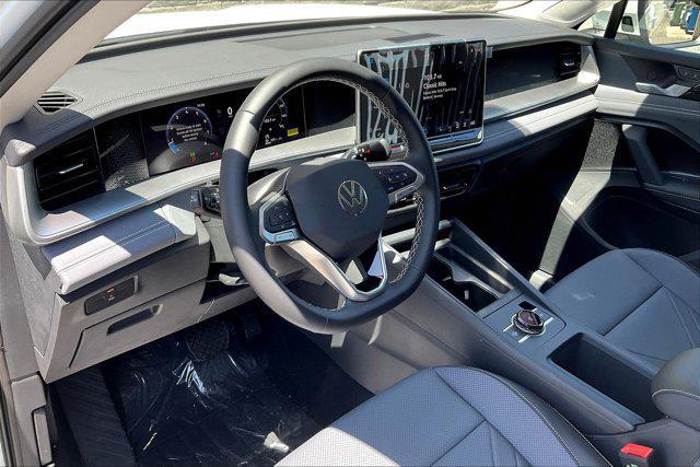 new 2025 Volkswagen Tiguan car, priced at $35,626
