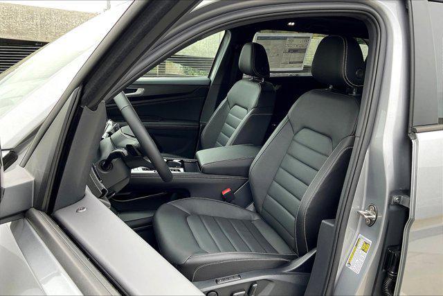 new 2025 Volkswagen Atlas Cross Sport car, priced at $52,006
