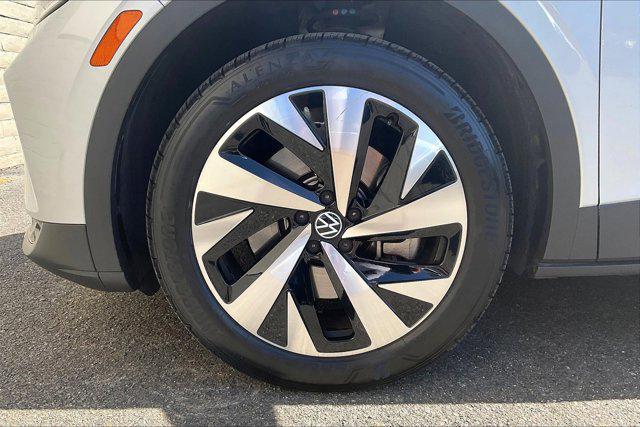 used 2022 Volkswagen ID.4 car, priced at $24,069