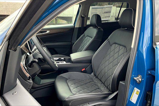 new 2025 Volkswagen Atlas car, priced at $56,329