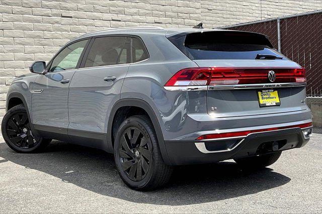 new 2024 Volkswagen Atlas Cross Sport car, priced at $46,228