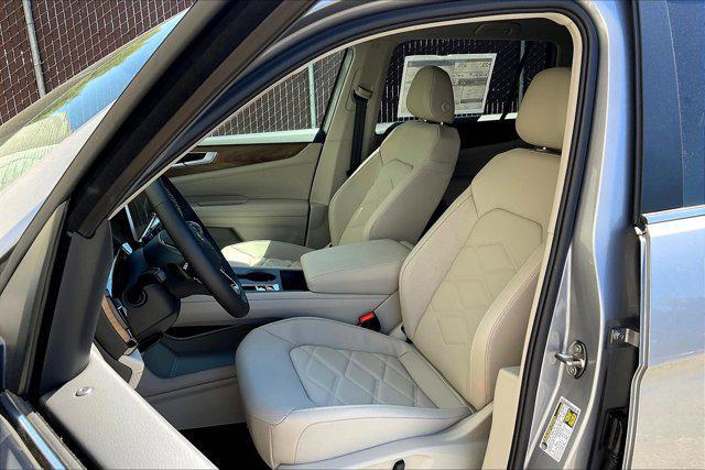 new 2026 Volkswagen Atlas car, priced at $41,367