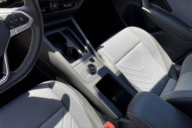 new 2025 Volkswagen Tiguan car, priced at $36,826