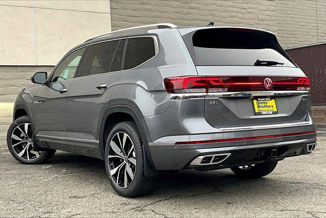 new 2025 Volkswagen Atlas car, priced at $56,365