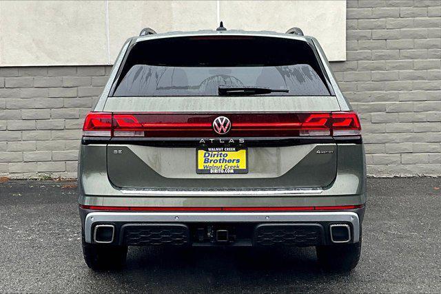 new 2025 Volkswagen Atlas car, priced at $49,059