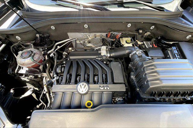used 2020 Volkswagen Atlas Cross Sport car, priced at $31,482