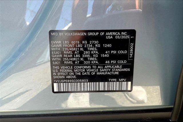 new 2025 Volkswagen ID.4 car, priced at $59,376