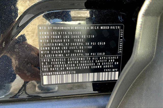 new 2025 Volkswagen Tiguan car, priced at $37,752