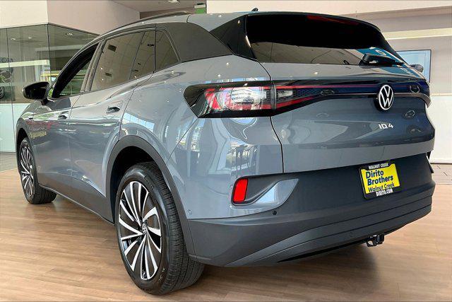 new 2025 Volkswagen ID.4 car, priced at $51,076
