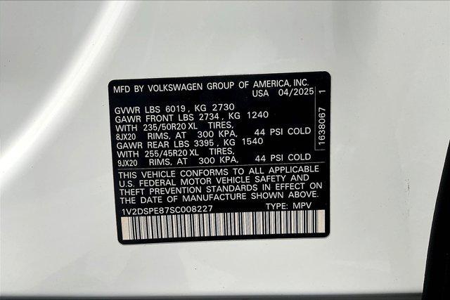 new 2025 Volkswagen ID.4 car, priced at $51,076