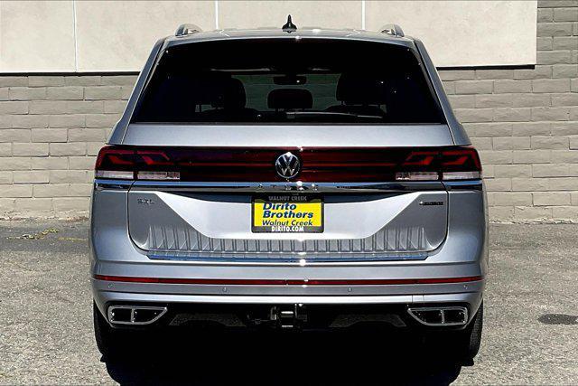 new 2025 Volkswagen Atlas car, priced at $56,244