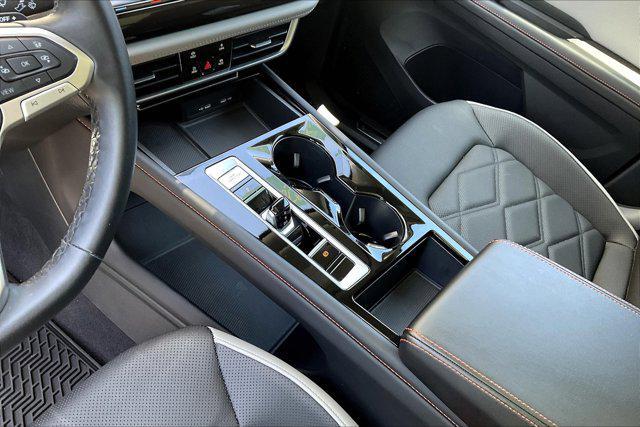 used 2024 Volkswagen Atlas car, priced at $38,499