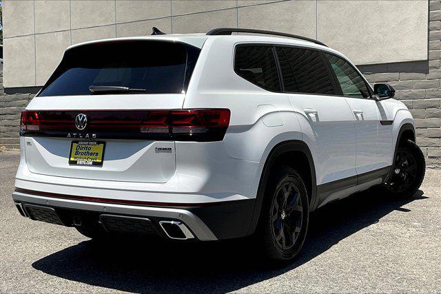 used 2024 Volkswagen Atlas car, priced at $38,499