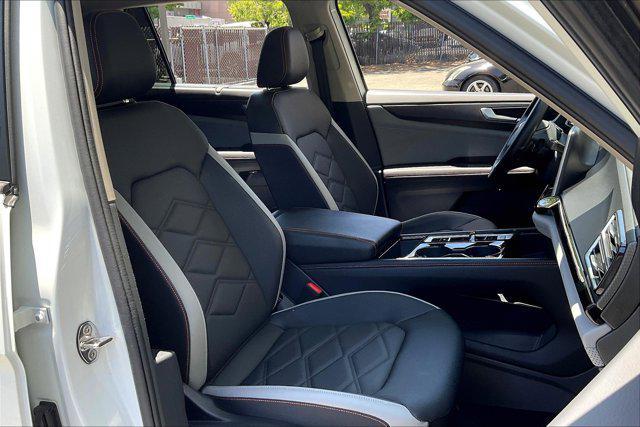 used 2024 Volkswagen Atlas car, priced at $38,499